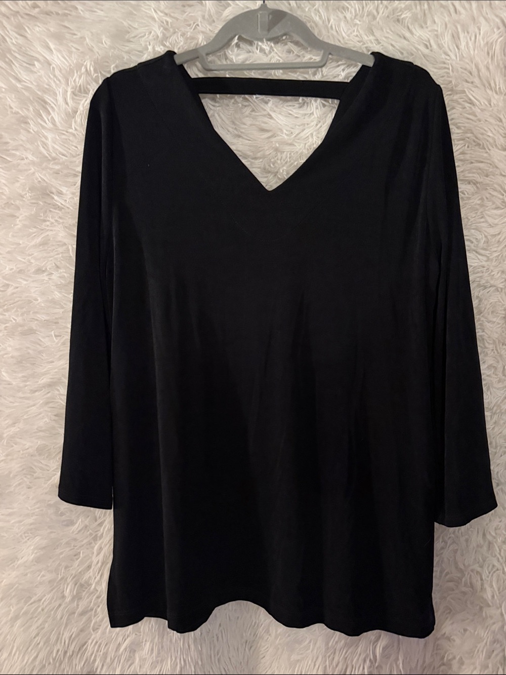 Chicos Travelers Keyhole 3/4 sleeve Blouse Size Medium